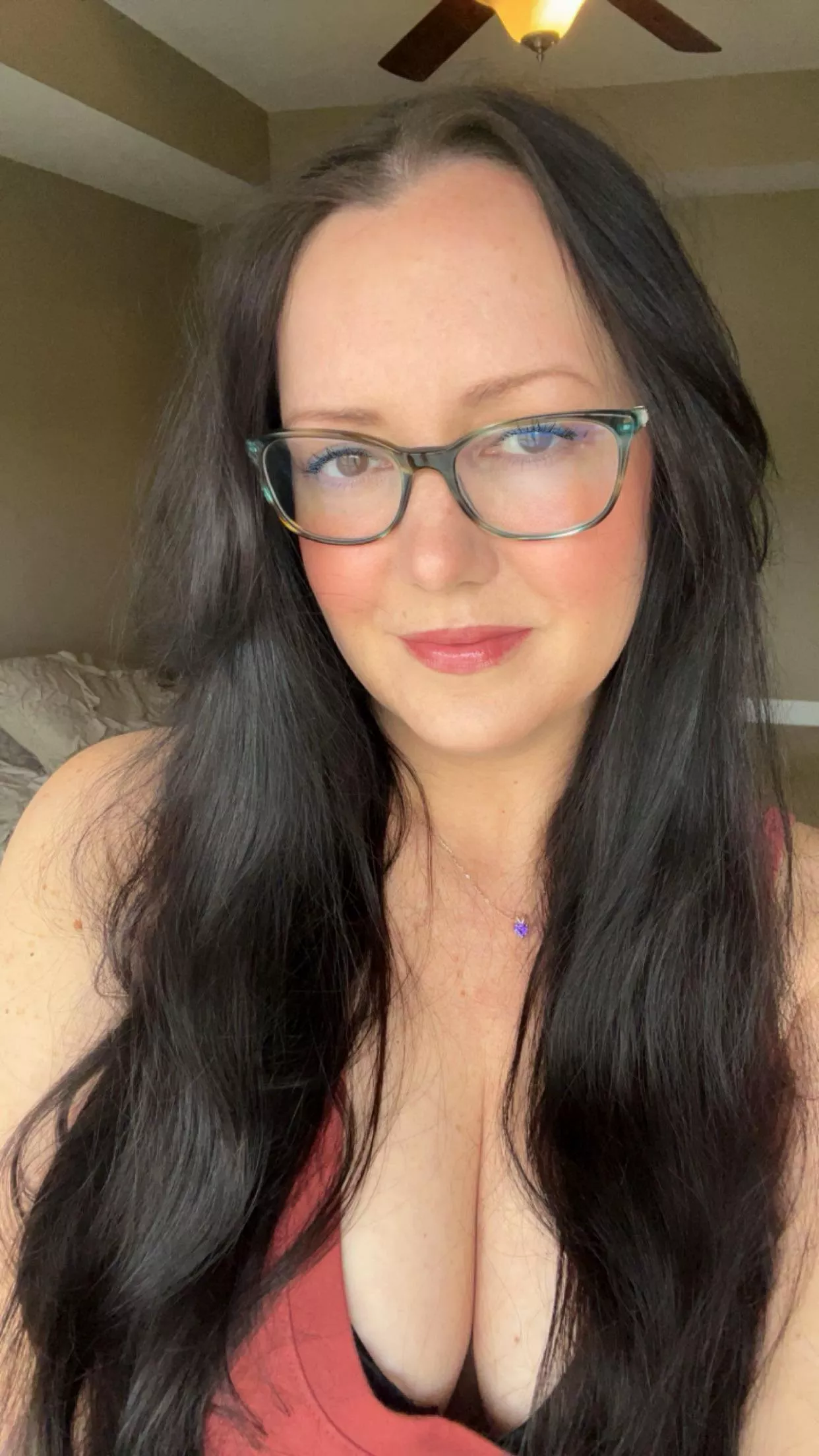 Just some good ol mom cleavage  posted by Swift_jennis8