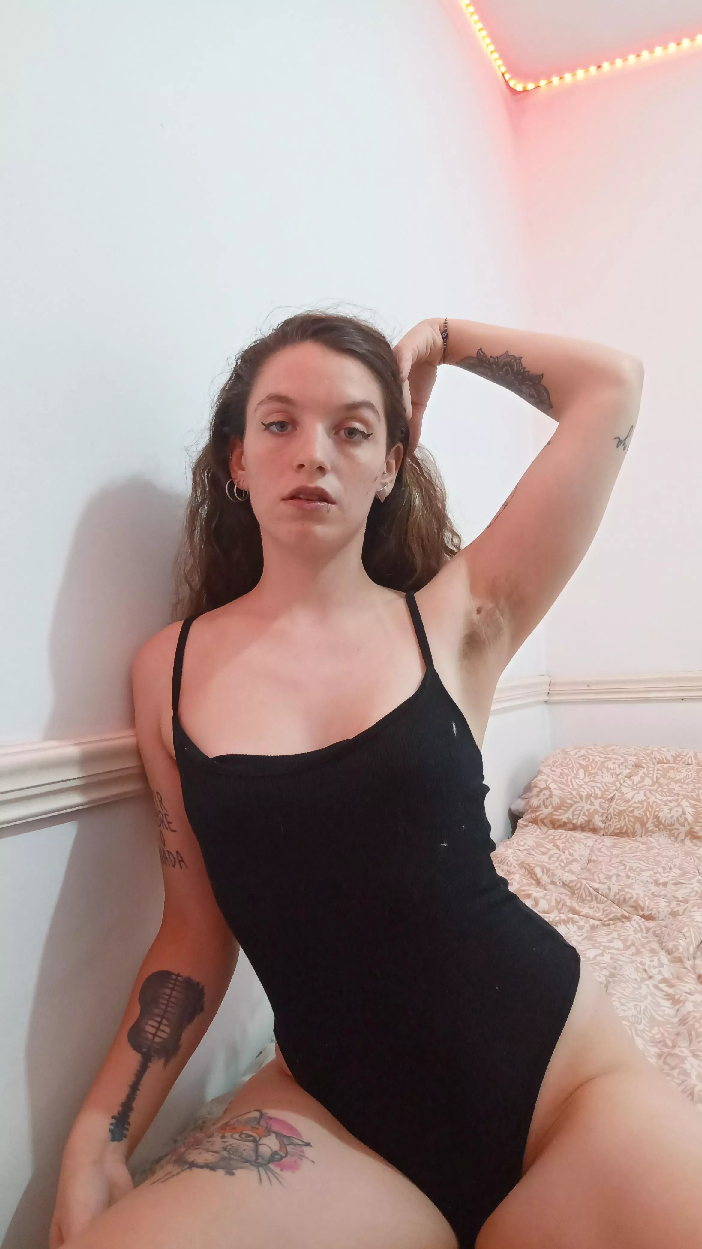 last call to be my slave today  posted by Eimor97