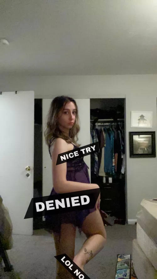 LMAO did you really think you were deserving to see more with that shrimp? Pathetic by txnyprxncxss