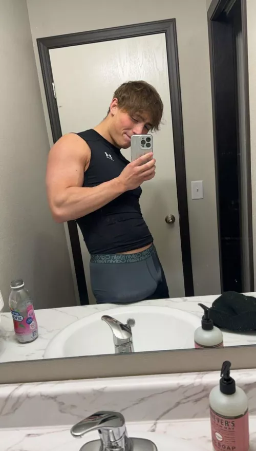 mom walked in on me taking this ☠️ by TheCommish9413