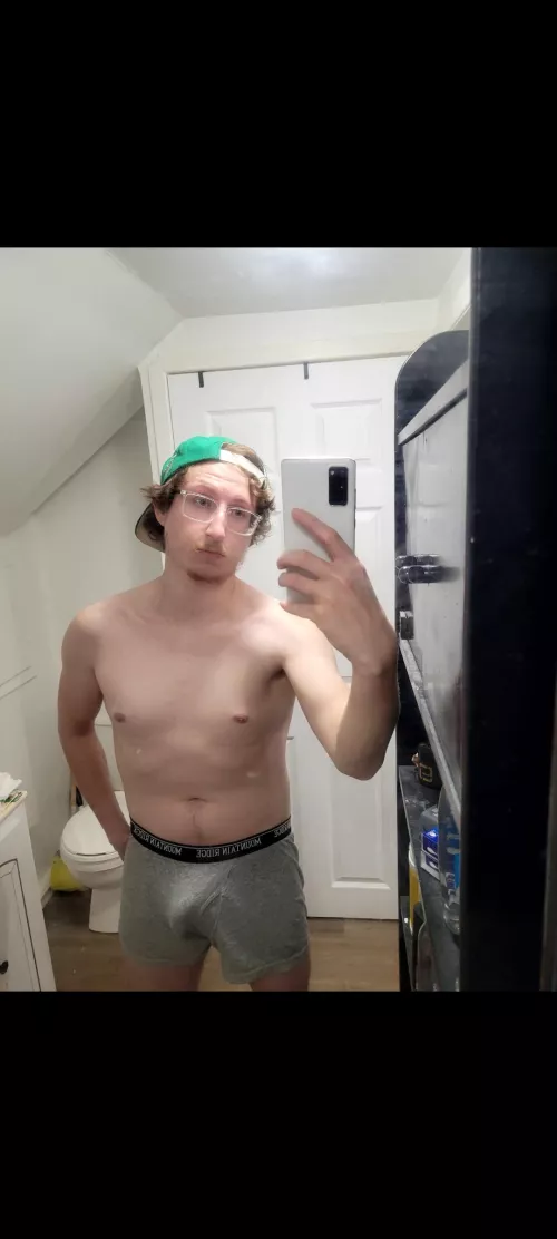 My goal is to make you wet  by NateRL1995