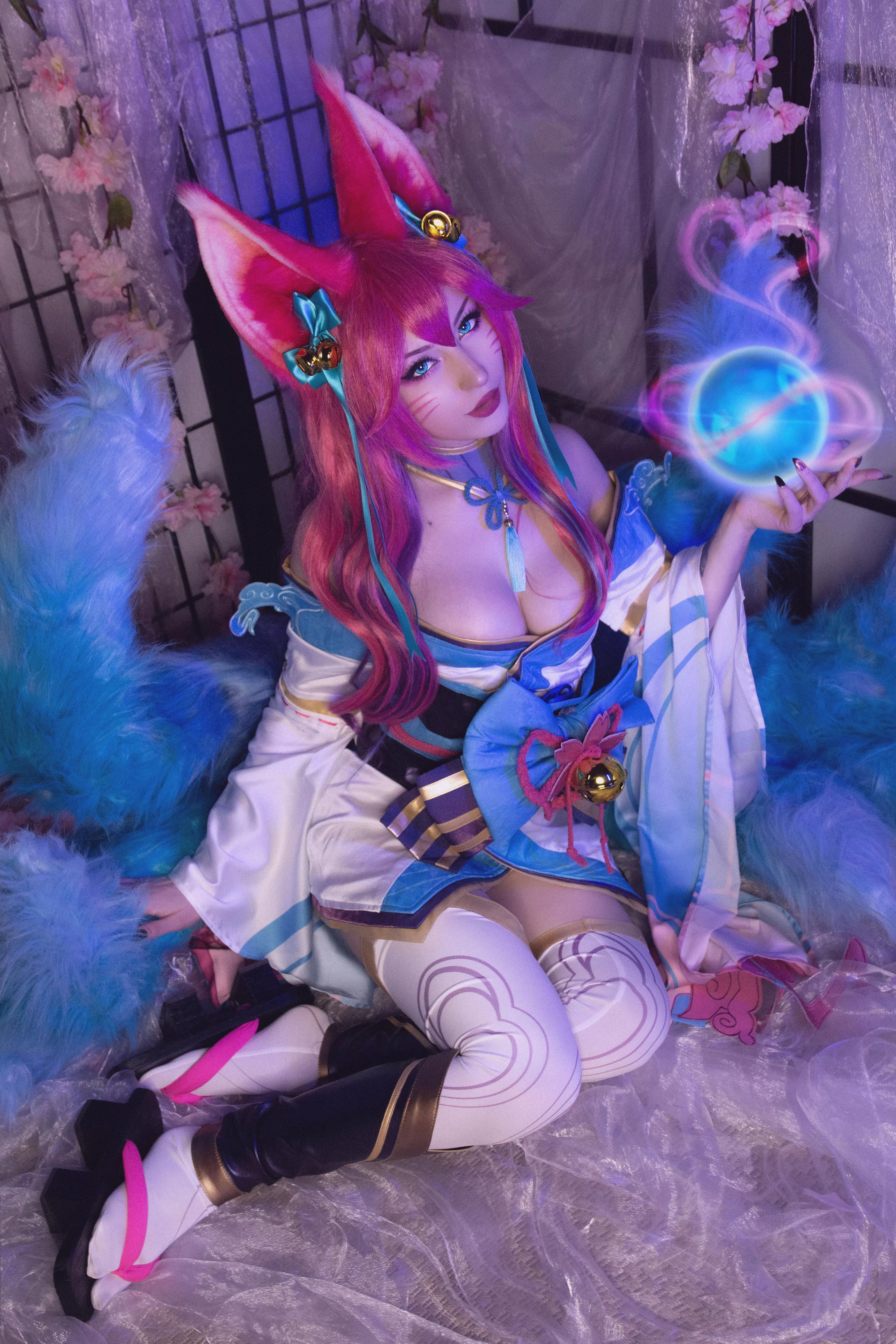 My Spirit Blossom Ahri cosplay (Shiroktsne) posted by Weird-Doughnut7002