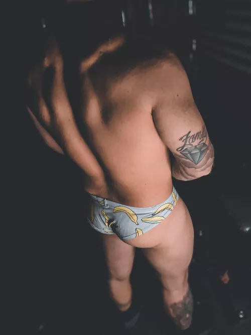 Night lift  by Remy_One