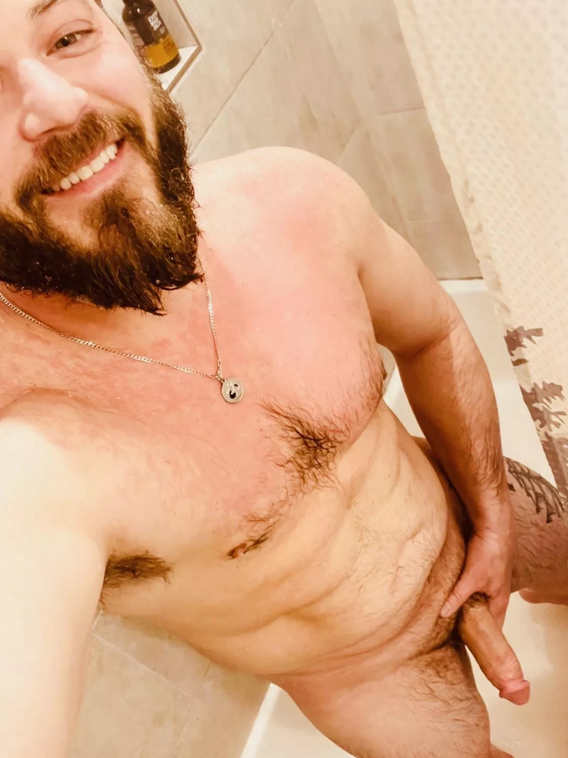 Off today (m) posted by GymDates111