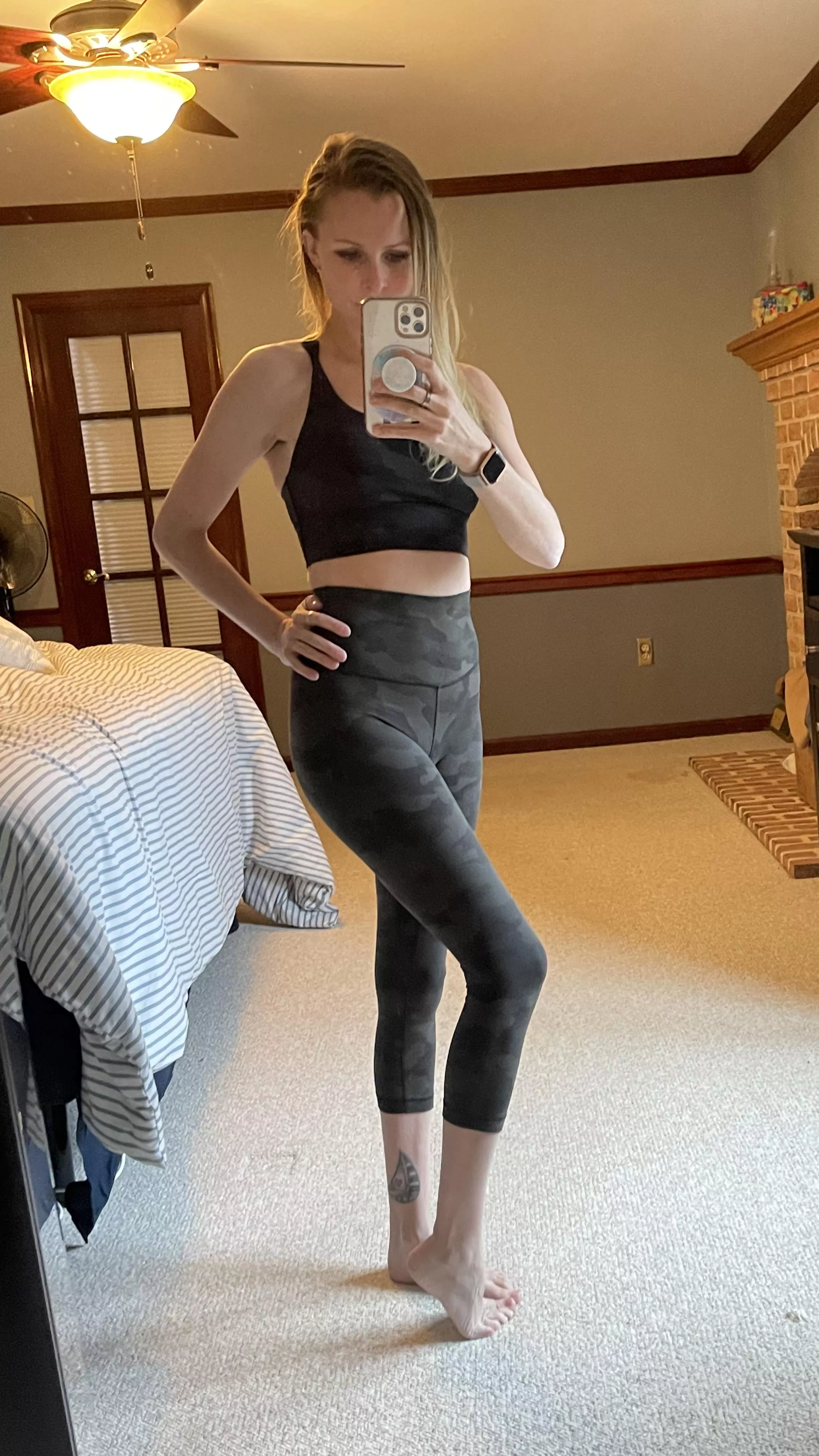 People have a hard time believing I 36F have 2 kids posted by Lily_Devyne