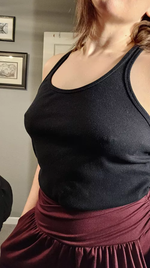 Slight silhouette  by StoryOfAGemini