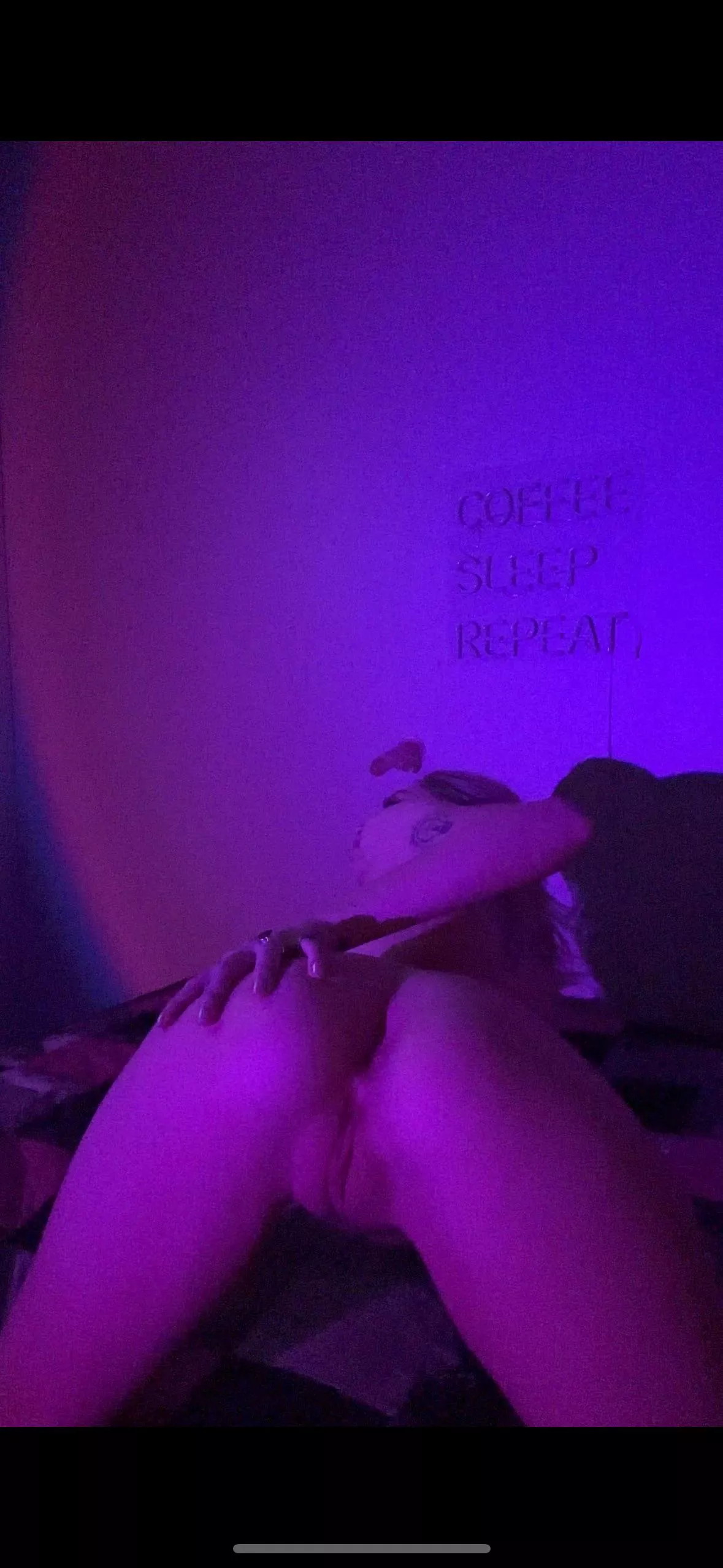 Tiny but juicy in all the right spots 😘 posted by Donna_Snow