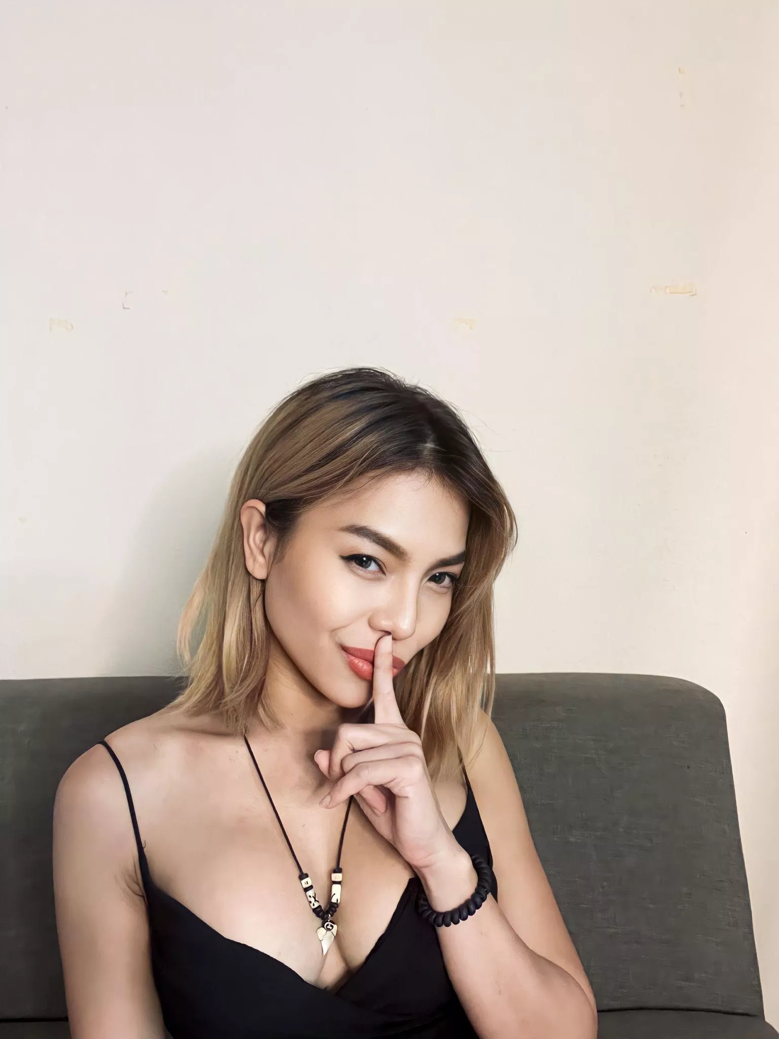 Tired of the same old thing? Try dating an Asian girlfriend like me! 😘 posted by essanirvana