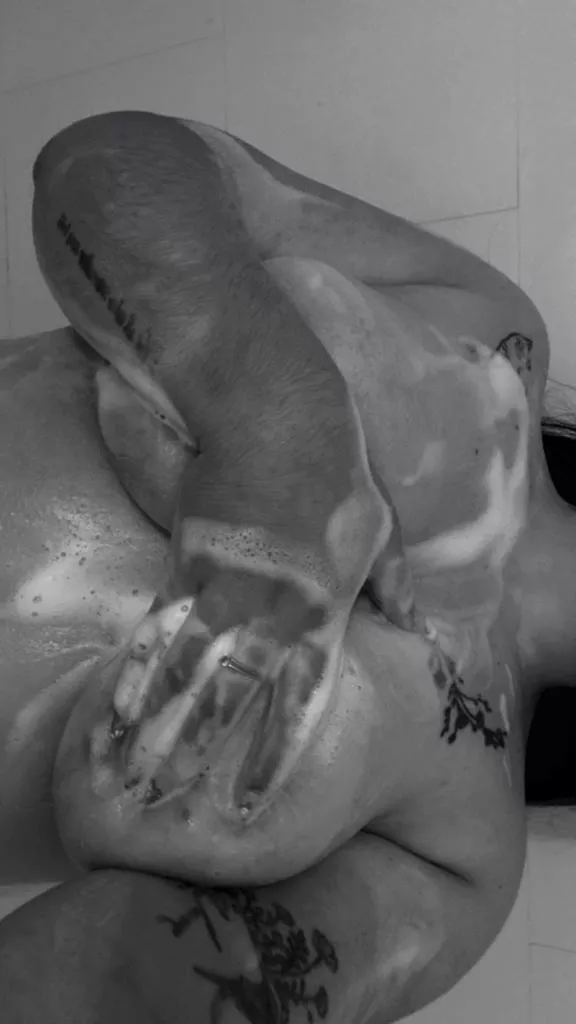 wanna have fun with my soapy tits posted by renrefKbocdive6H