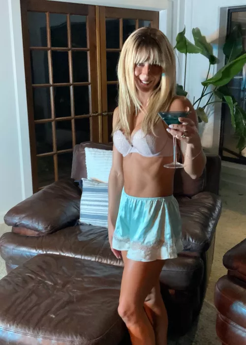 Want to see the other side of me @savanahlinn by SavanahLinn