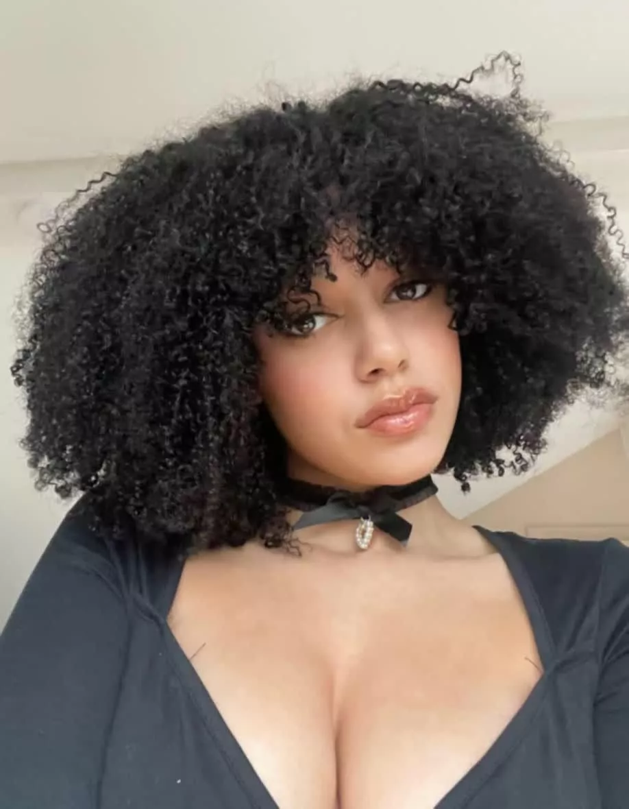 What am I doing in your dirty thoughts? posted by Samiraxoxodarky