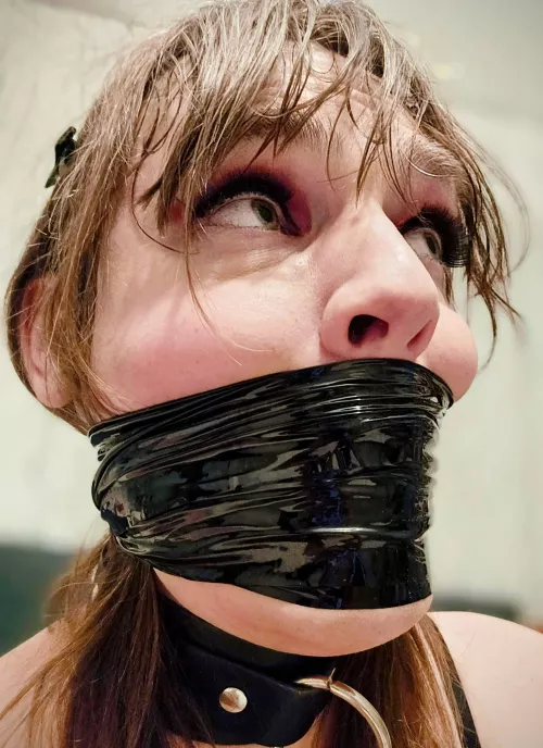 What does the look on my face tell you? by killkitty1