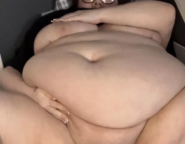 Where would you like me to stuff it? by carascxtt