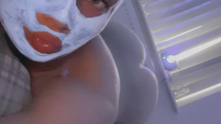 18 @baileyyy.xo2023 need a master  by MolassesUnlikely7040