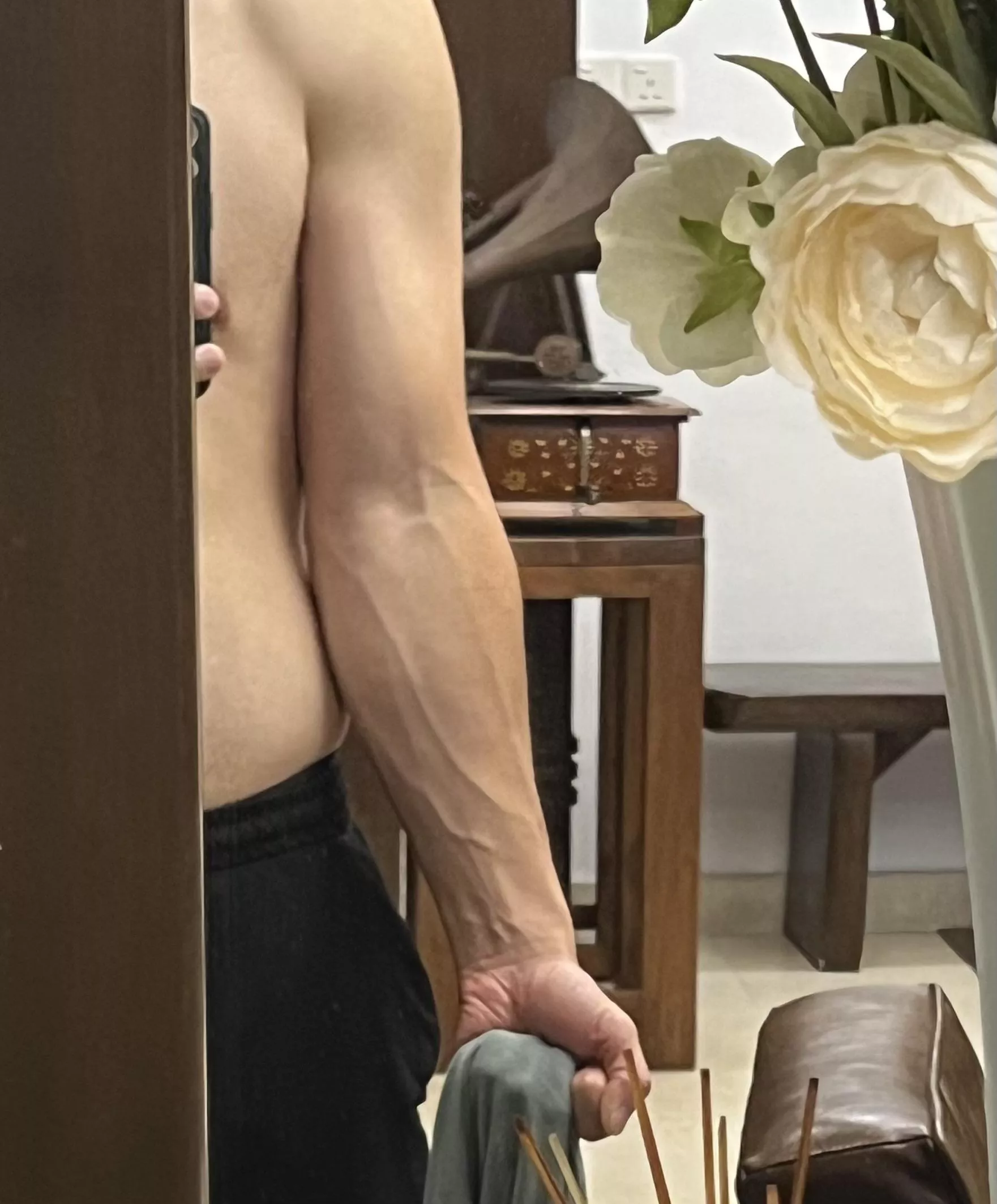 4weeks without climbing but still got the 4arms posted by on-occasian