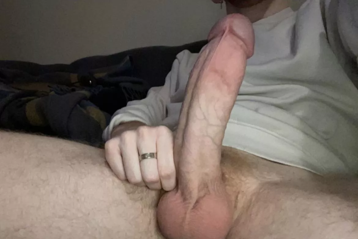 8.5 on a good day posted by Firecrotch_22