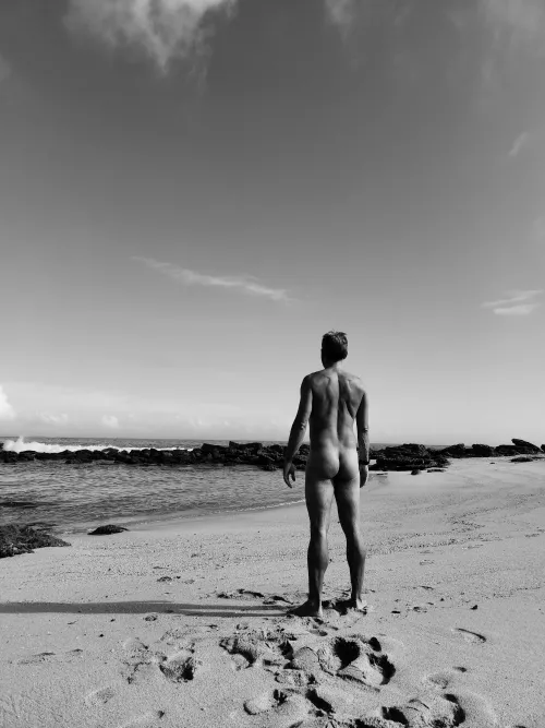 After the run and the swim  by publicnakedrun