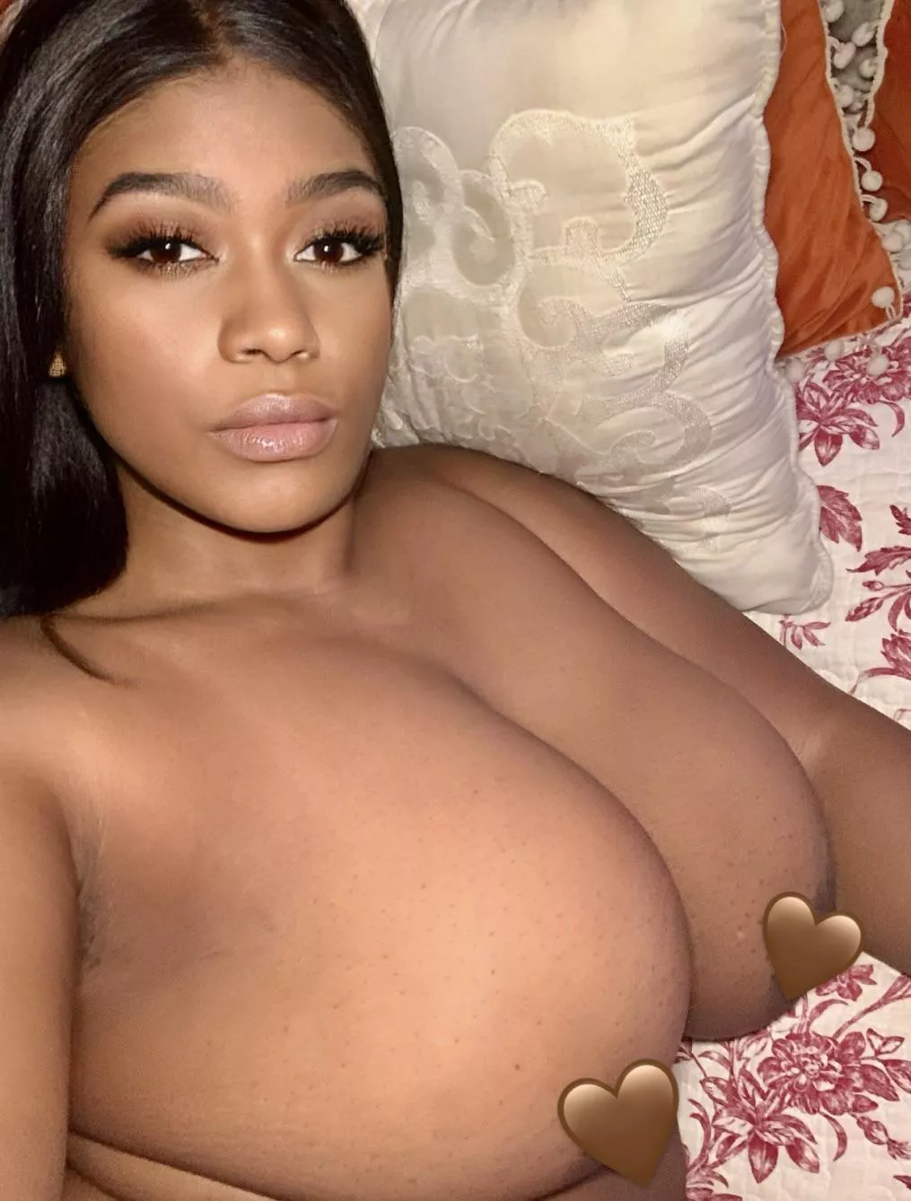 Big big chillin posted by kennedydavisof