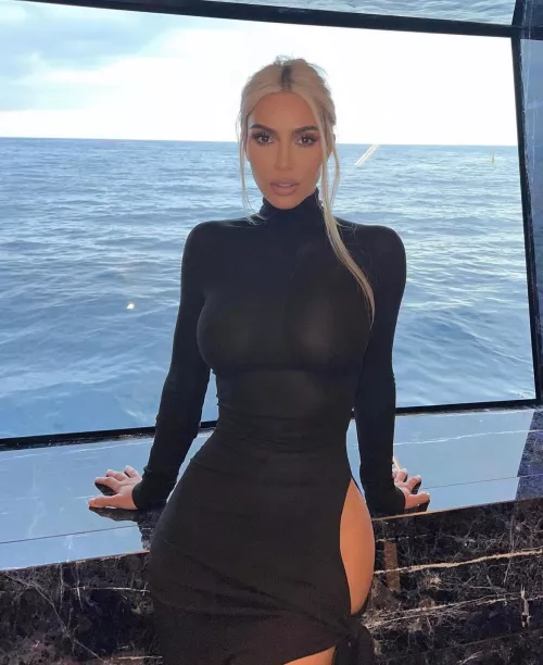 Blonde hair Kim is the best version of her by Bald_Aguero