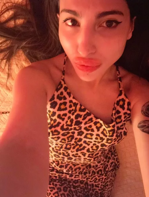 Can you be tutor please? I'll be a good girl by suteljeui