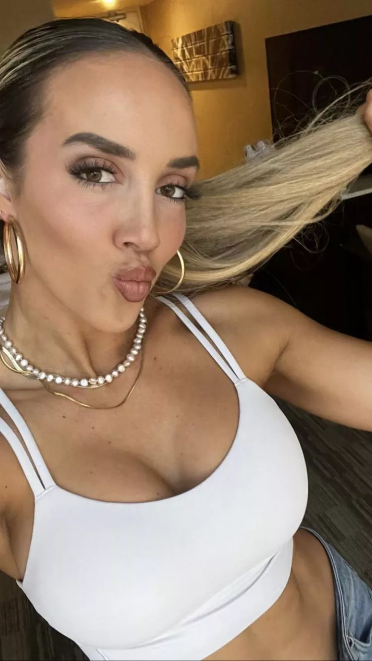 Chelsea Green posted by chachacha32