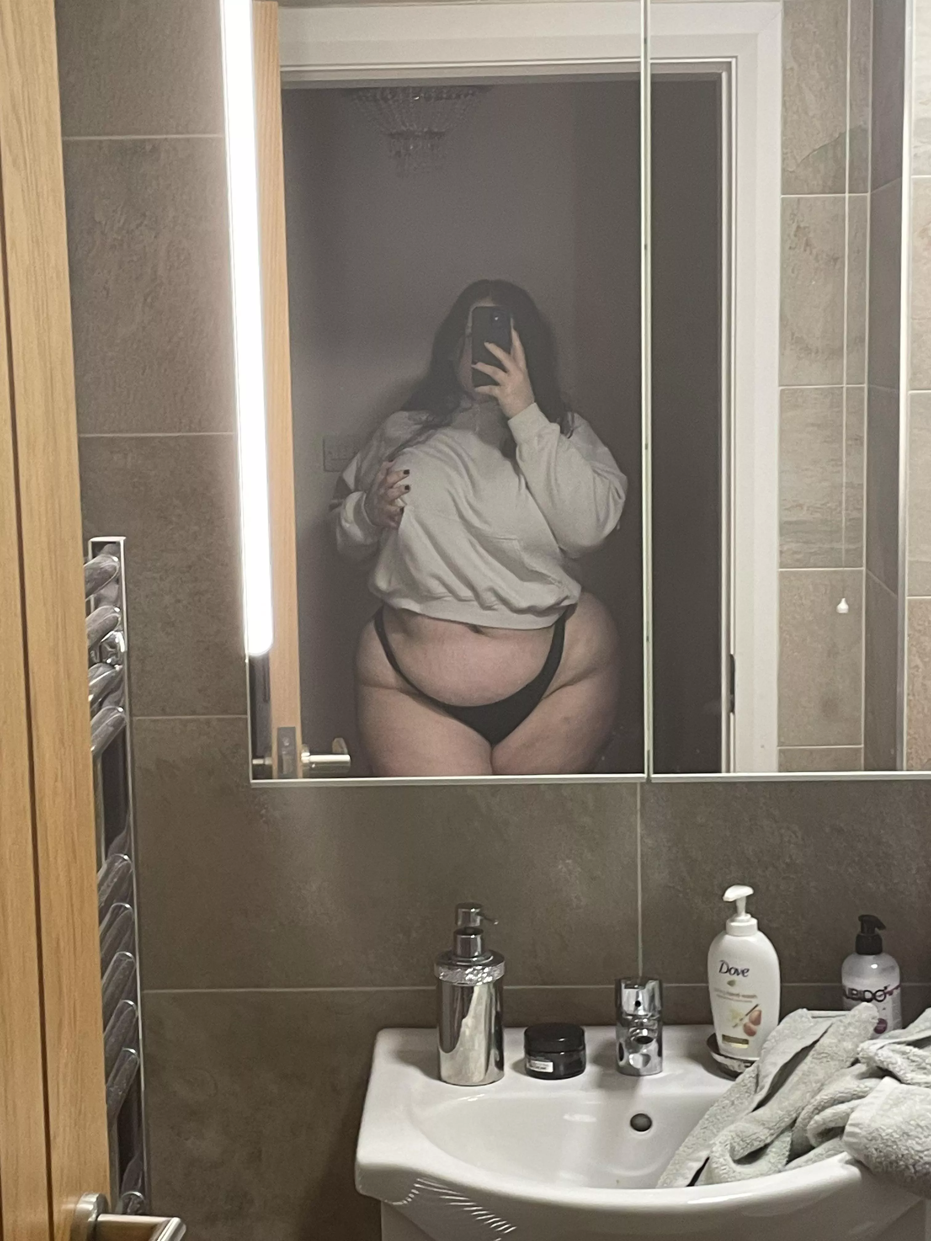 chubby in all the right spots posted by xehilia