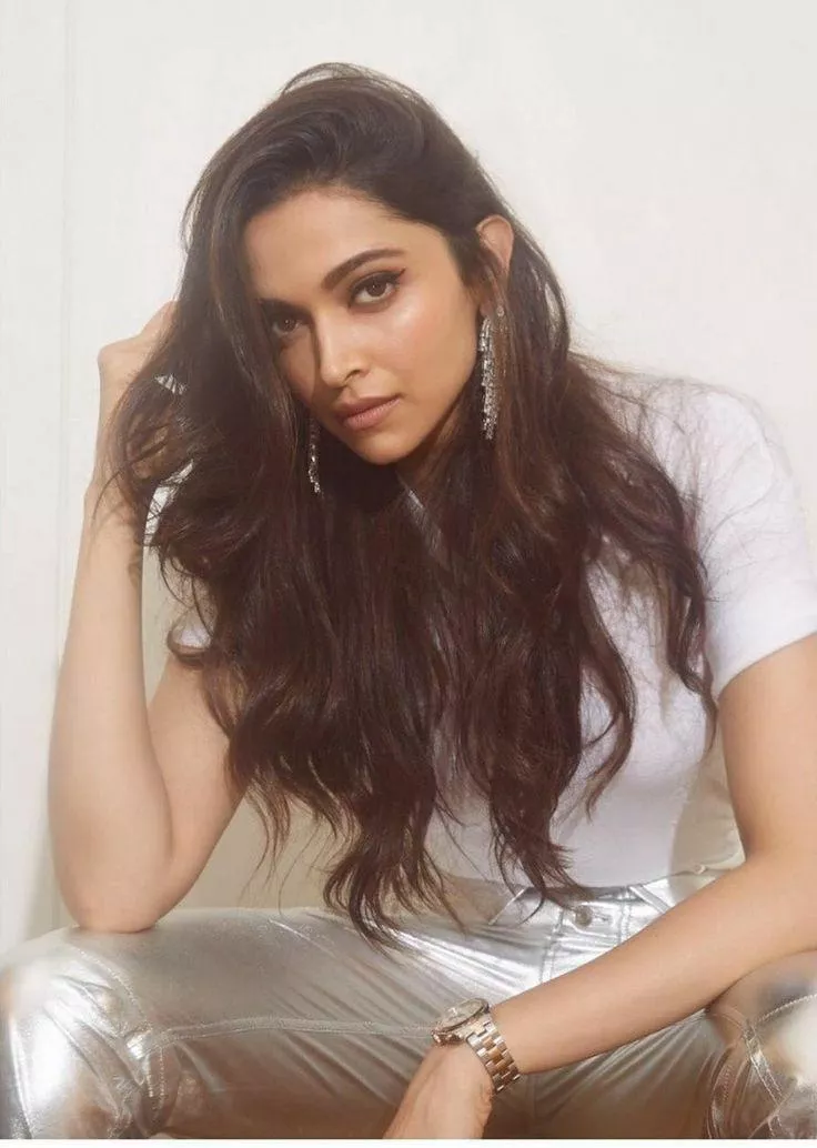 Deepika Padukone  posted by The_dude1951
