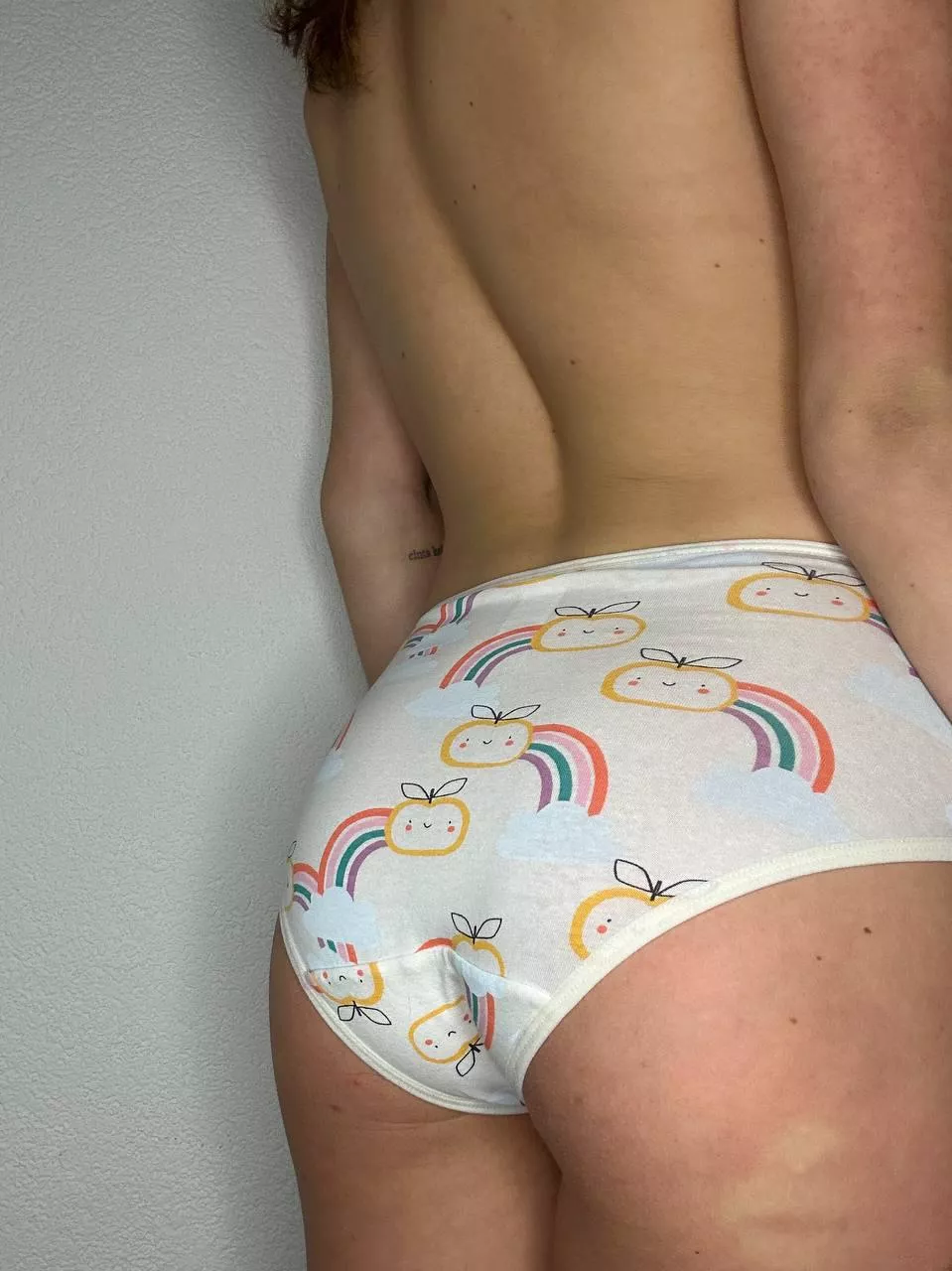 Describe what you would do with my small 18yo body in 3 words posted by Straight_Detective44