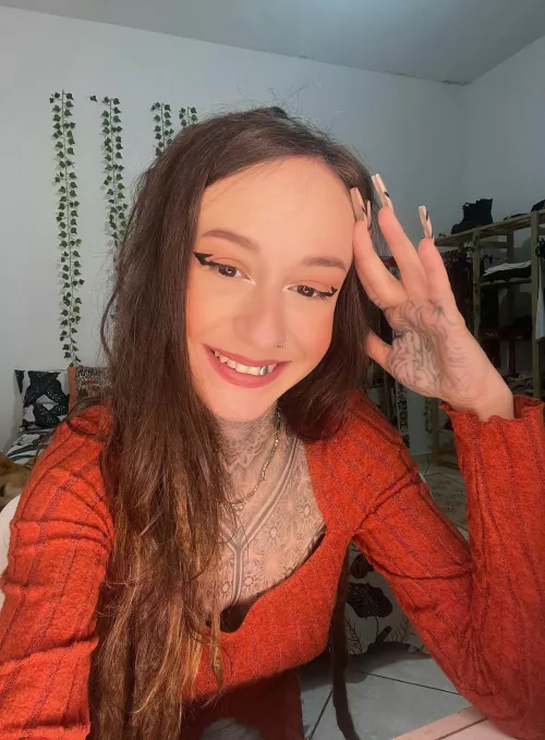 Do you like skin tight dresses? by Agnith