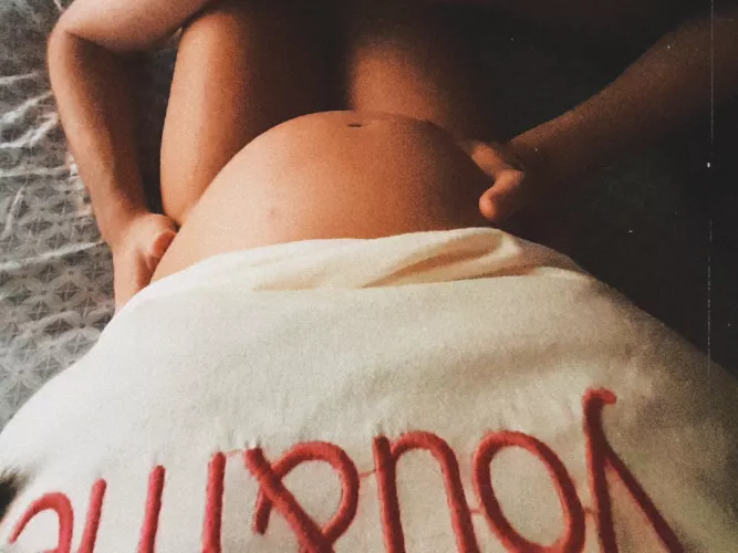 Do you want to see how we get horny with my boyfriend while we are pregnant? by LatorreMelina