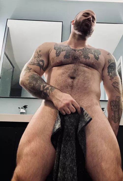 Drop the towel? Yes✅ no❌ by Ardcoremeat