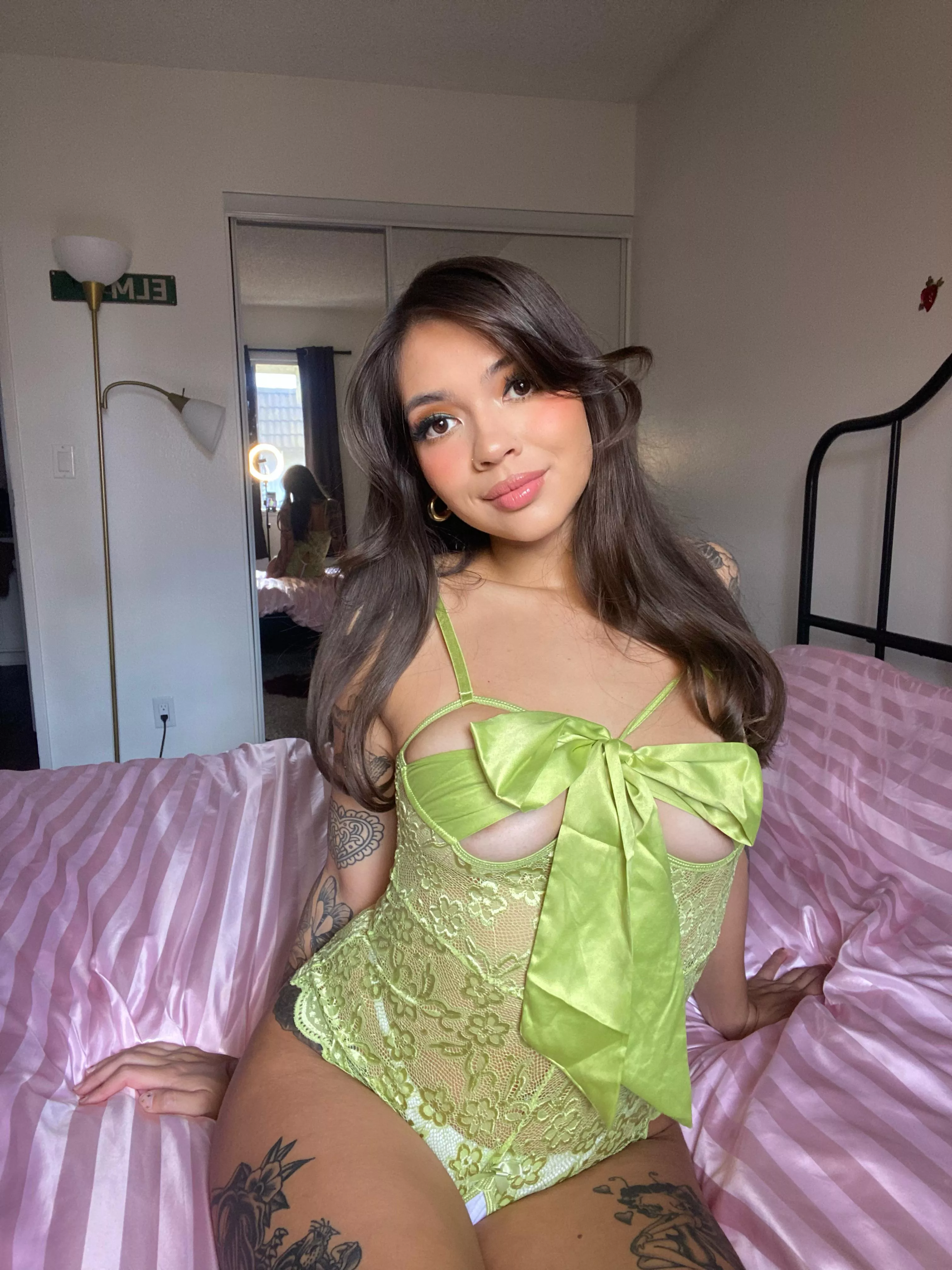 first word that comes to mind when you see me? posted by sweetcheriexoxo