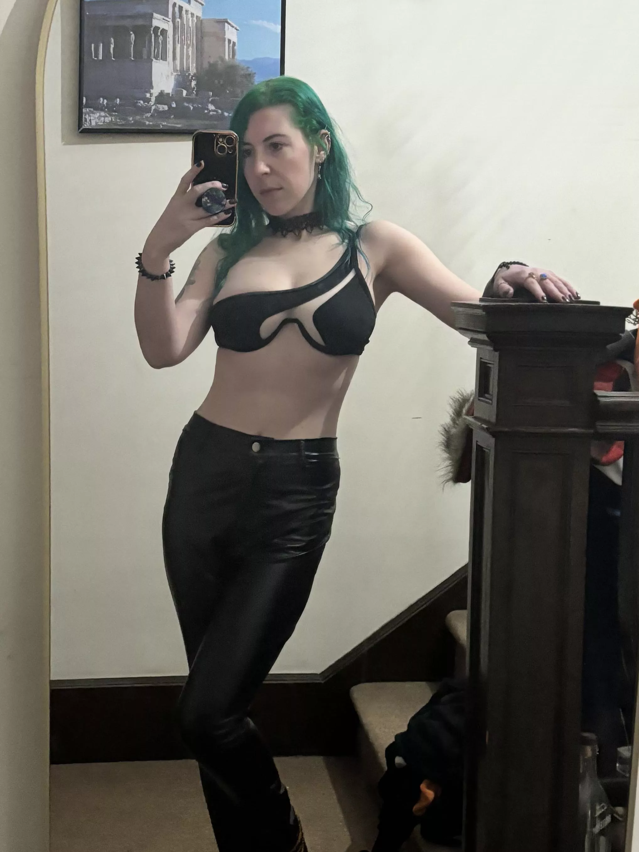 Getting ready selfie posted by sirenskiss3