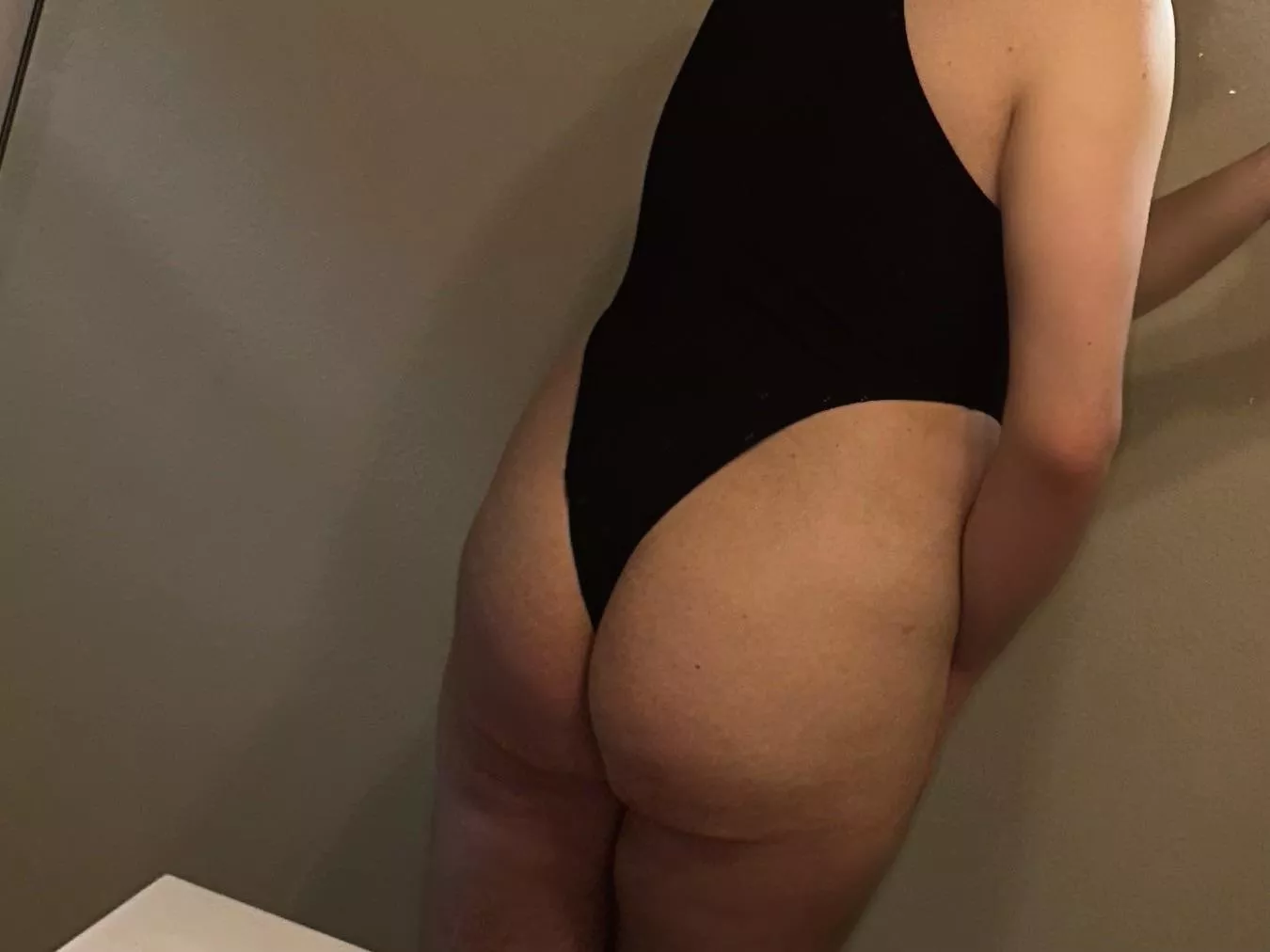 hii i’m new here 💕 posted by ariexoxo