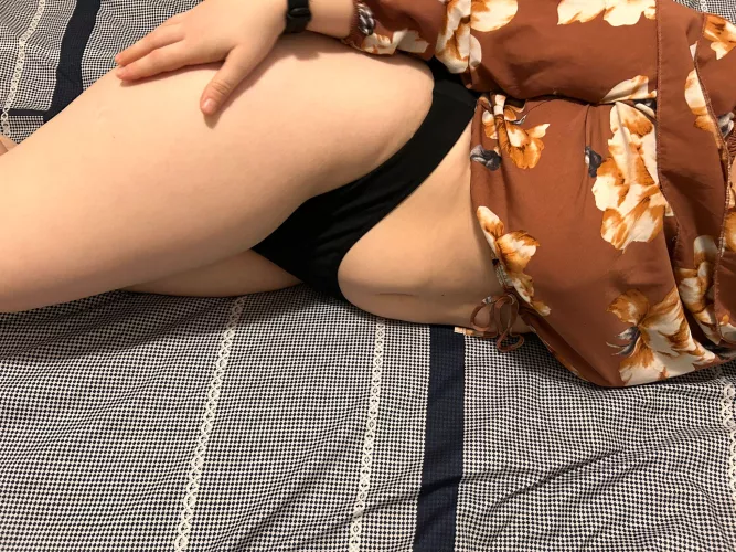 Hope you like it thick by Lil_Wicked_Evelyn