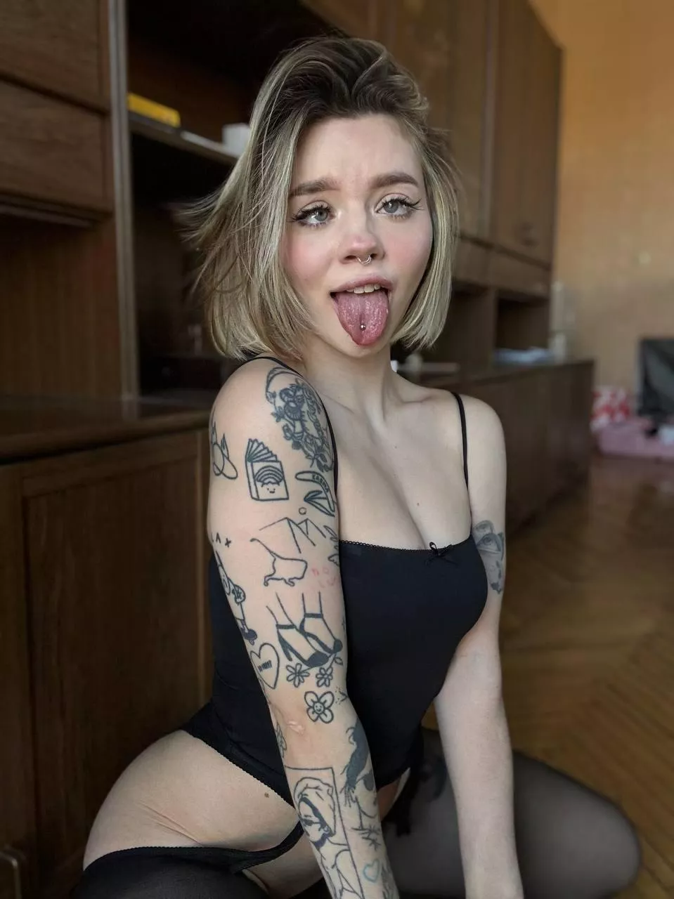 I bet you haven't seen a sexier ahegao than mine posted by PrettyGirlHotness