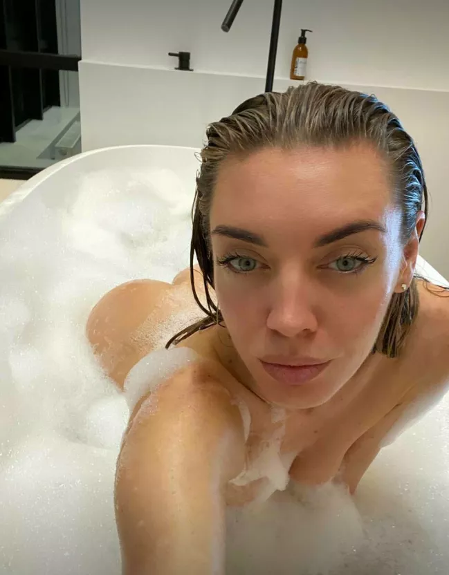 I love sending you photos in foam posted by sexy_maier