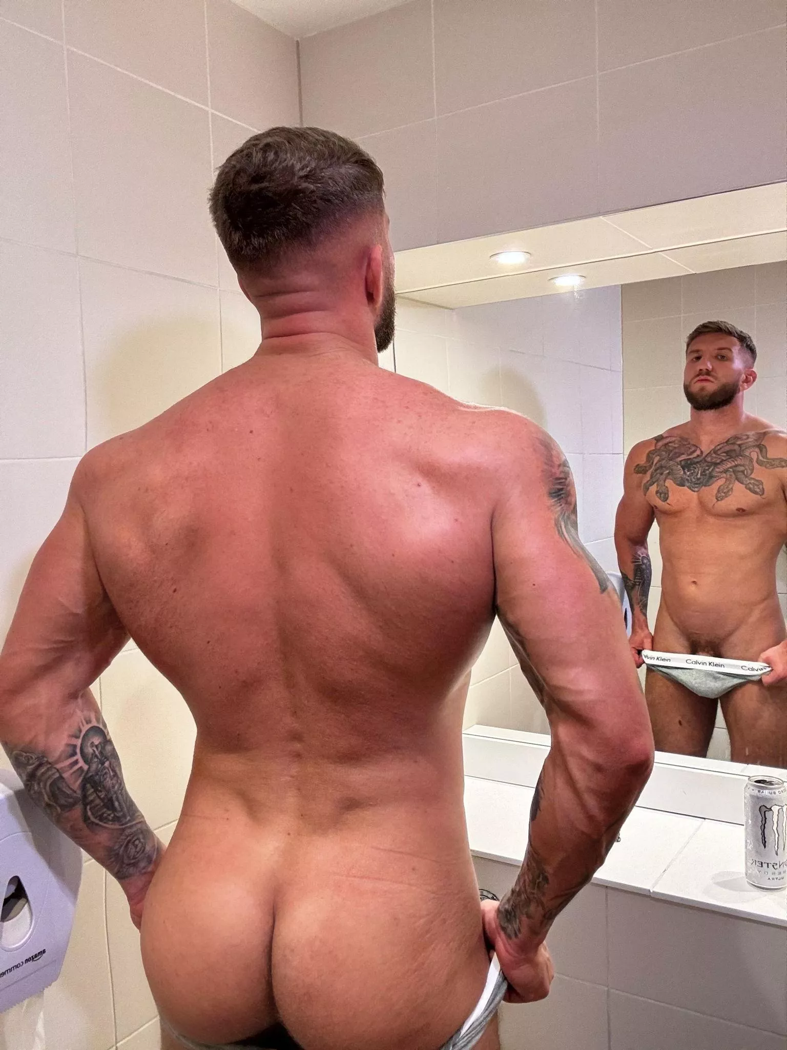 I Lowe watching you see me go naked posted by onlybigj