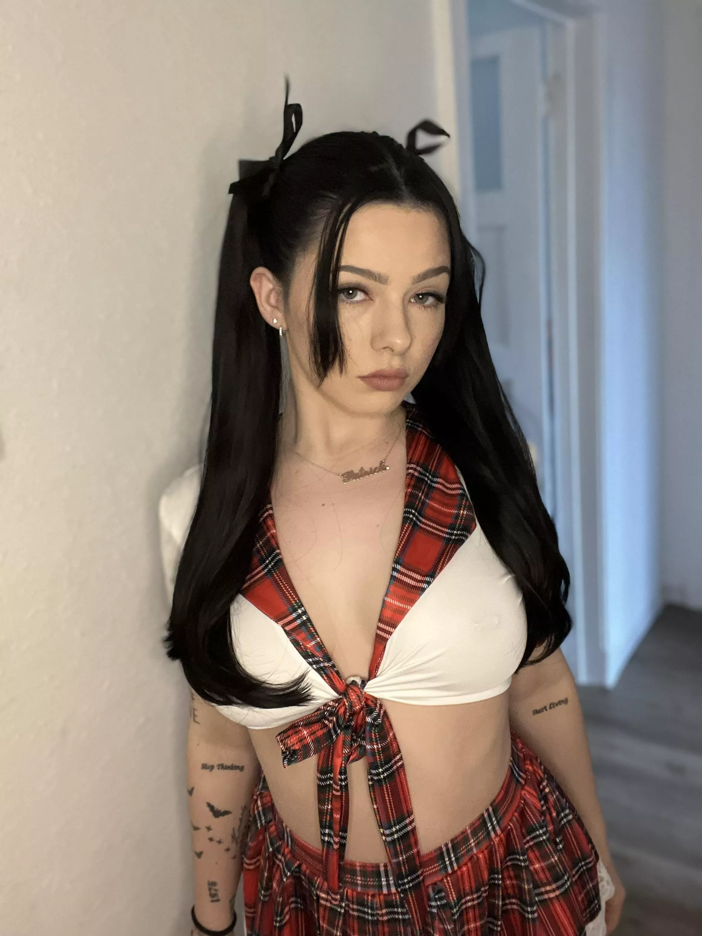 i swear i am a good girl 💌🥺 posted by Minijada35678