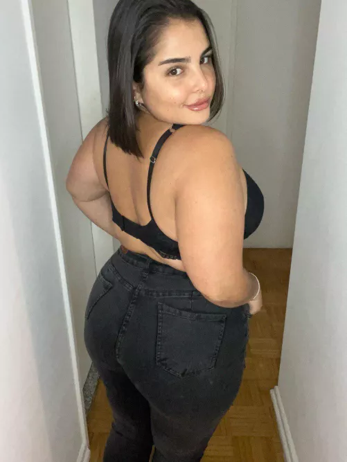 I usually smile whenever I begin to feel your dick. by Dangerous-Charg