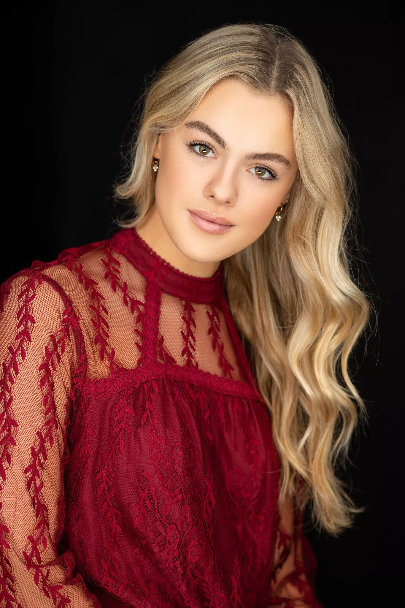 Isabella Alexander posted by whos_high_pitch