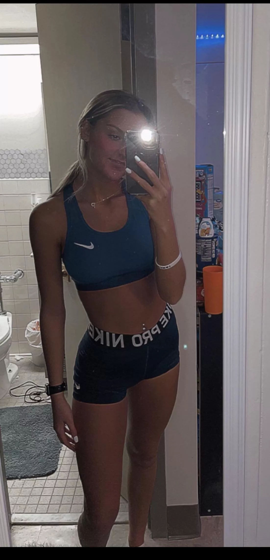 IUTR Nike pros  posted by DangerousBox9717