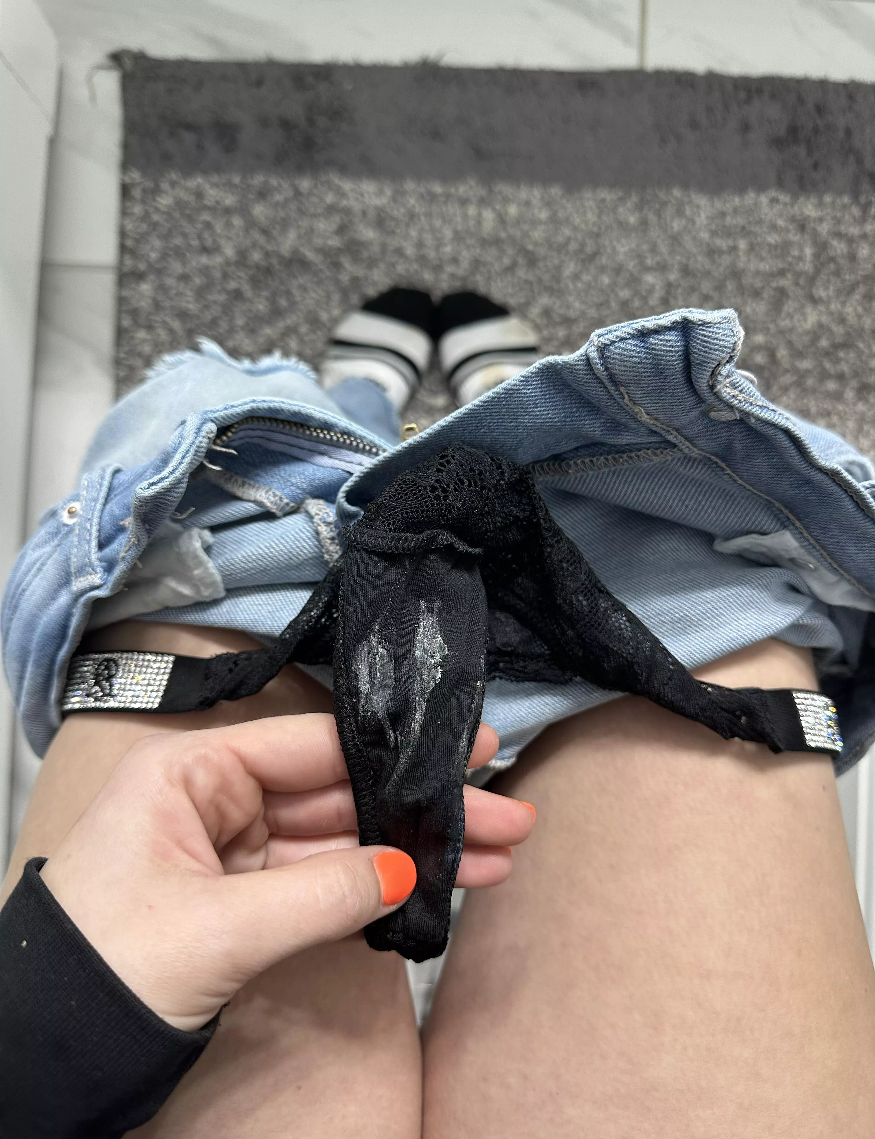 Just a little bit of my feminine fluid posted by LionessGoddessGoods