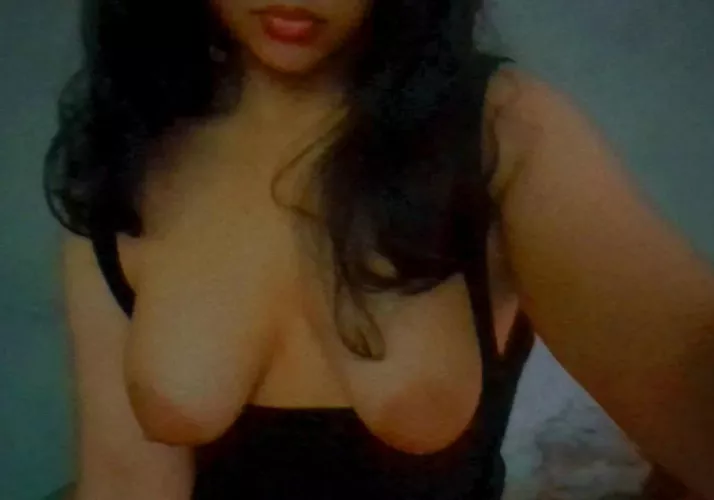 kissable and suckable :)  by redahlias