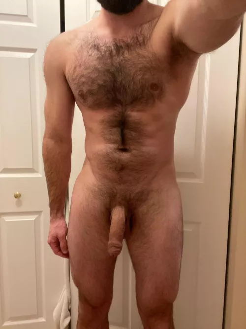 M (32) , any ladies like hairy men? by Low-Literature-887