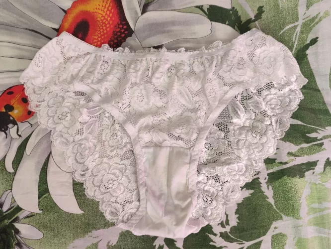 Mom’s (49yo) panties are the best. Good to get some fresh ones again  by TonDoliver1377