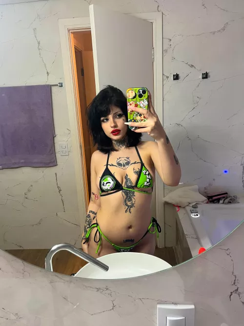 One guess, tell me what I'm listening to by tsswamy