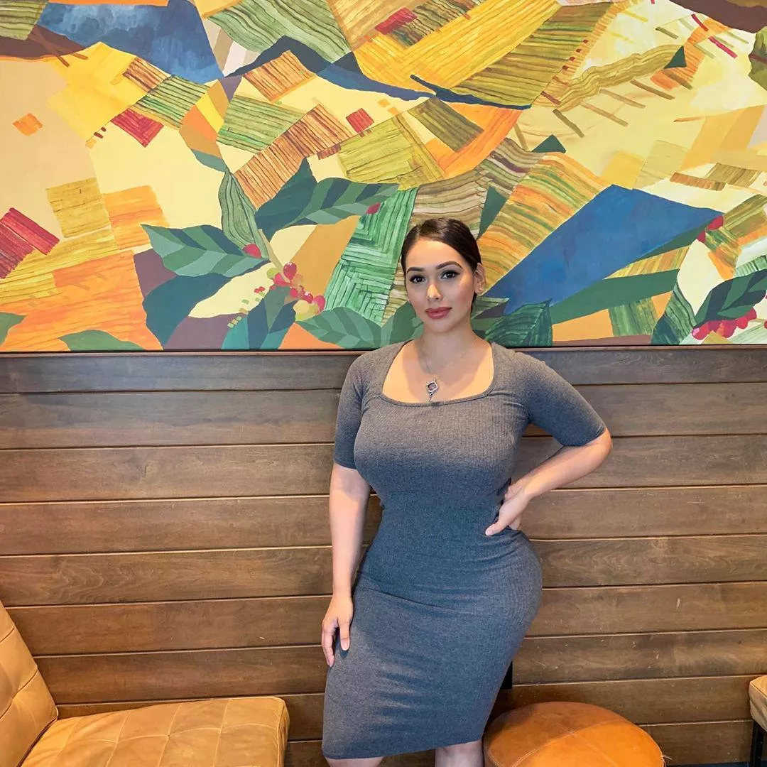 Phat or thick? posted by Layana_sa