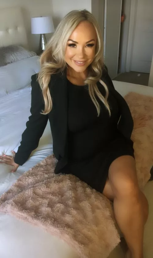 Ravish me & keep me begging for it by SassySuz48