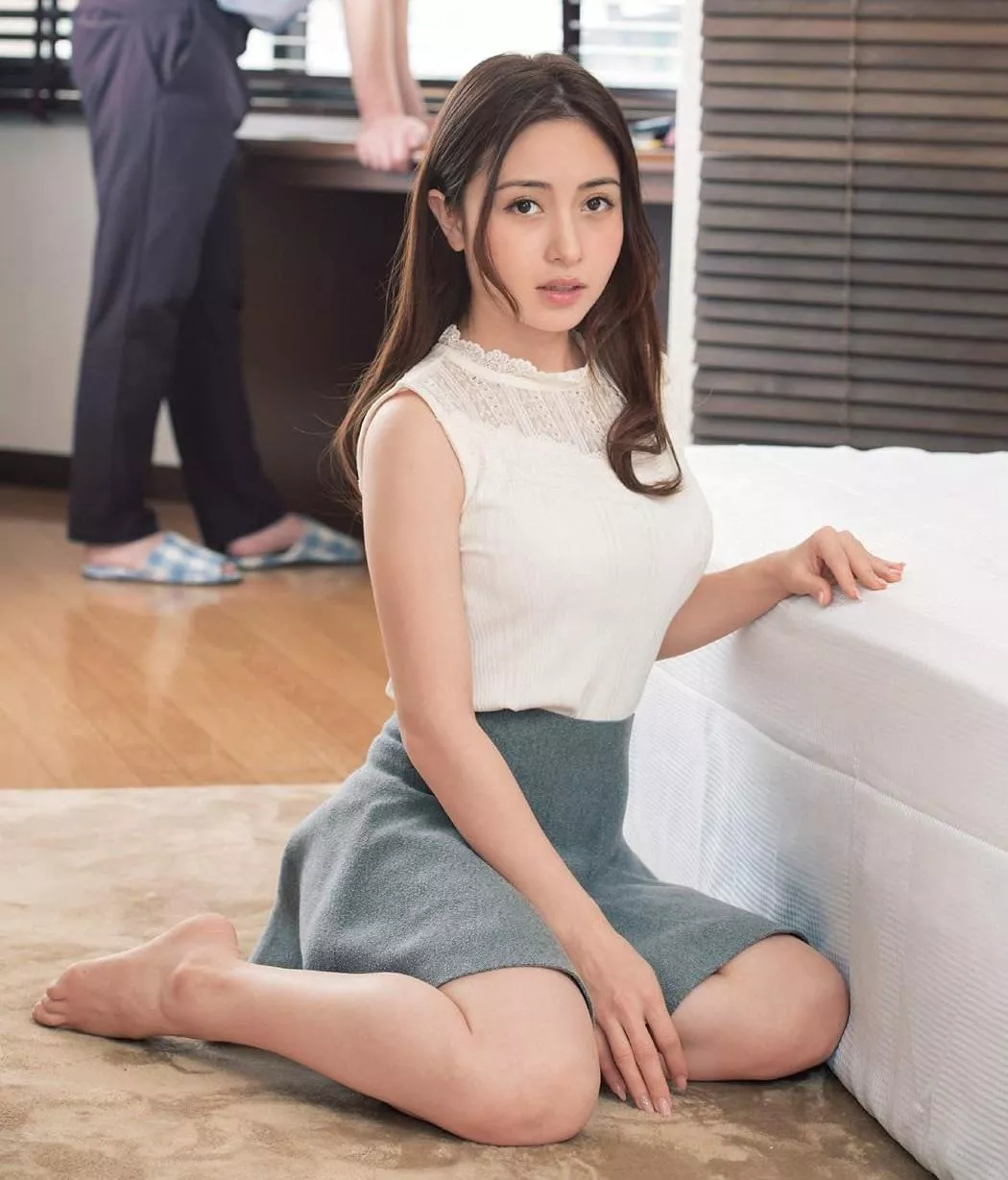 Reona Kirishima posted by noshore4me